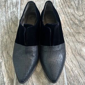 Coclico Albaz Quiet Luxury Leather and Velvet Loafers Size EU 37, US 6.5